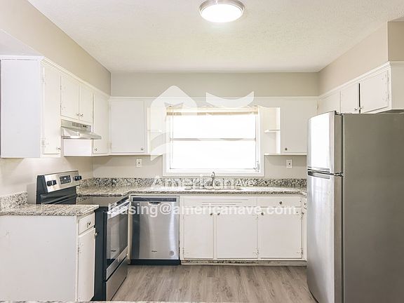 1161925_005_kitchen_5.jpg