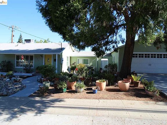 5th image of 191 Vista Way