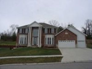 7328 Stream Valley Ct, Saint Louis, MO, 63129