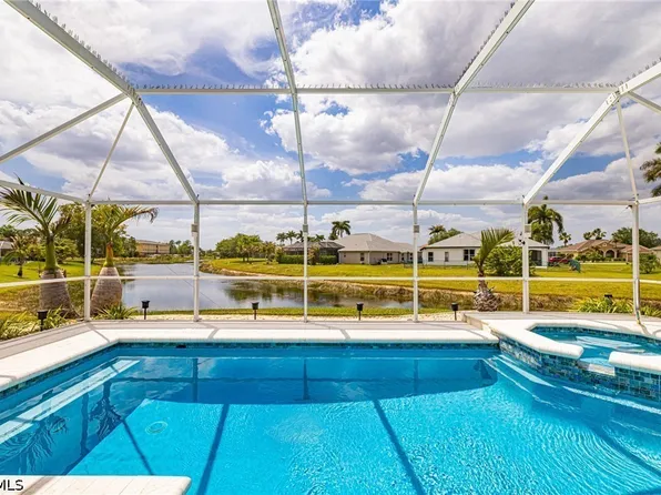 8300 Gassner Way, Lehigh Acres, FL 33972