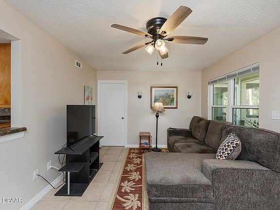 5th image of 1600 Big Tree Rd APT U7