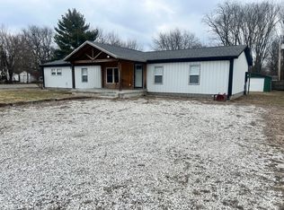 613 N 39th St, Terre Haute, IN 47803