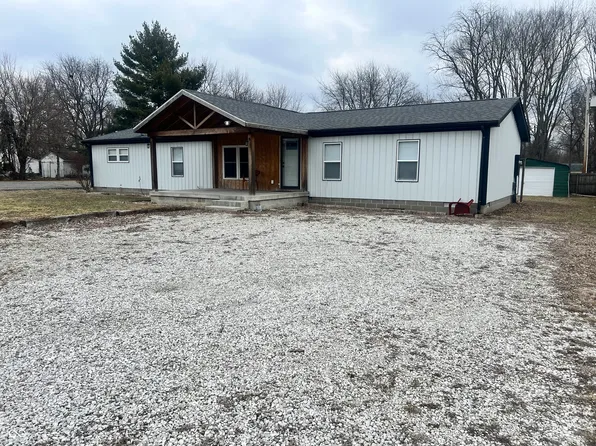 613 N 39th St, Terre Haute, IN 47803