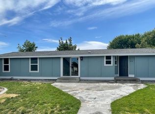 2114 N Texas St, Kennewick, WA