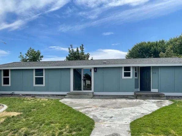 2114 N Texas St, Kennewick, WA 99336