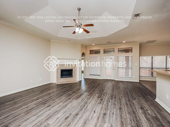 3rd image of 1116 Lakeside Dr