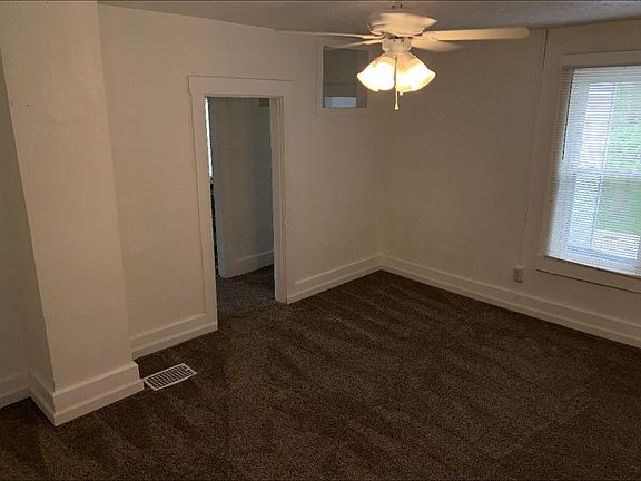 4th image of 334 Lafayette Ave APT 1