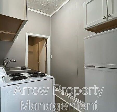 4th image of 2755 Oneil Dr #P