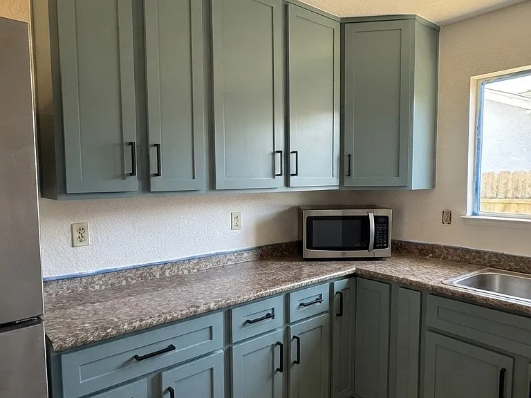kitchen left side