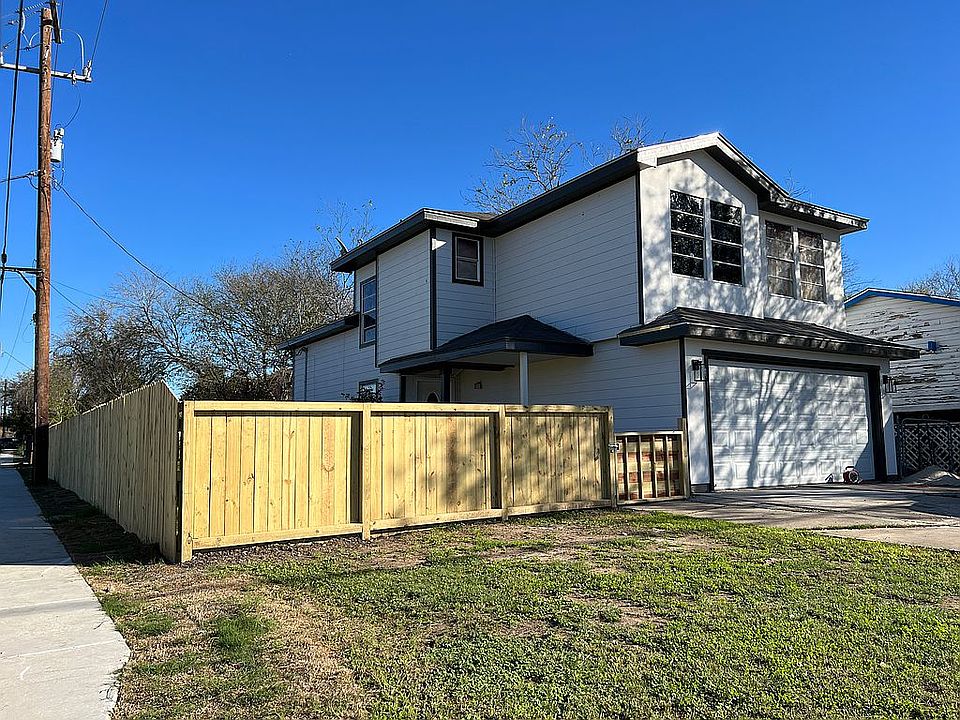 1st image of 4102 Commercial Ave