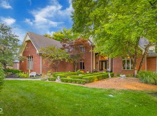 1438 Eagle Trace Ct, Greenwood, IN 46143