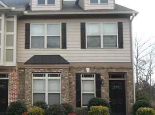 555 Ridge View Xing, Woodstock, GA 30188