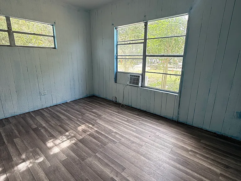 719 N Lee Ave #719 — Photo 10