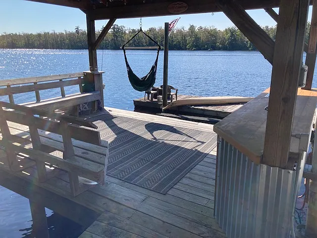 3 bed, 2500 sqft, $3,200 — Photo 2