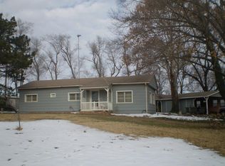 2178 Fawn Rd, Abilene, KS 67410