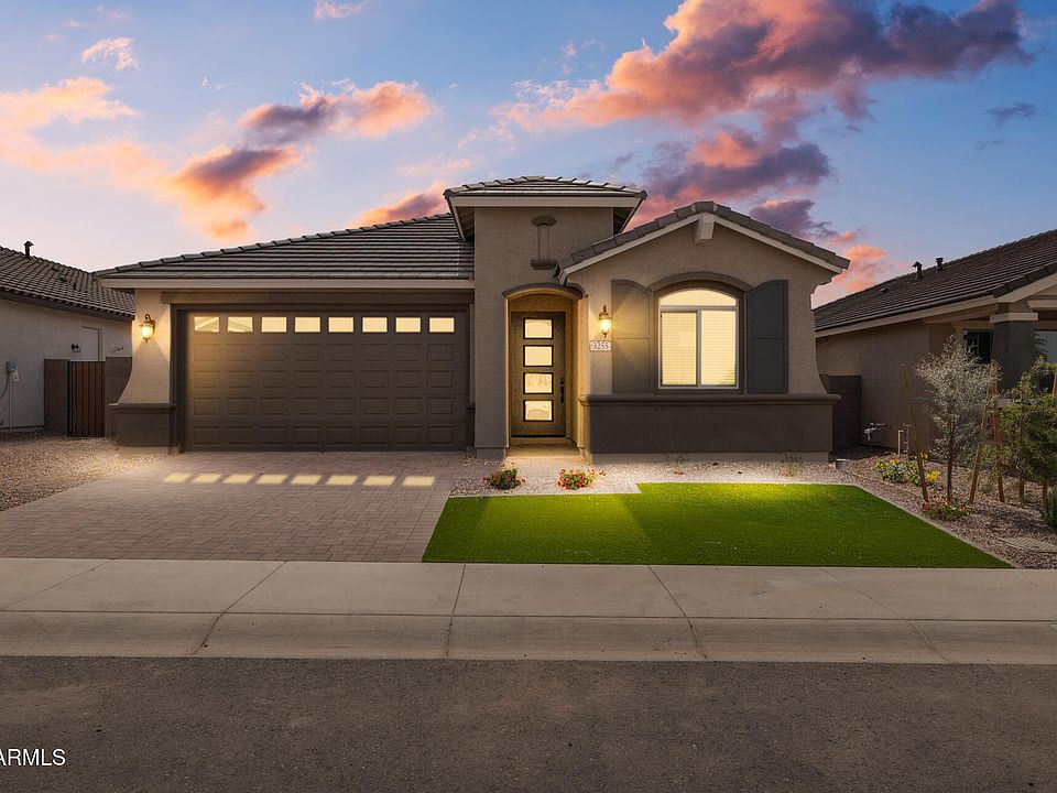 1st image of 3255 W Molino Road