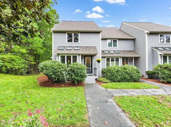 221 Maple Brook Rd #221, Bellingham, MA 02019