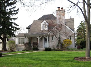 803 W 4th St, Hinsdale, IL 60521