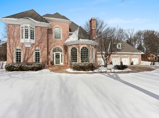 2636 Good Shepherd Ln, Green Bay, WI 54313