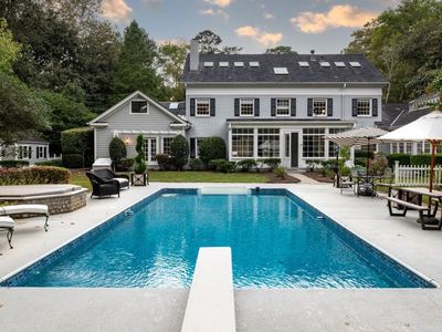 3955 Northside Dr NW, Atlanta, GA, 30342