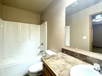 388 Creek St #B — Photo 7
