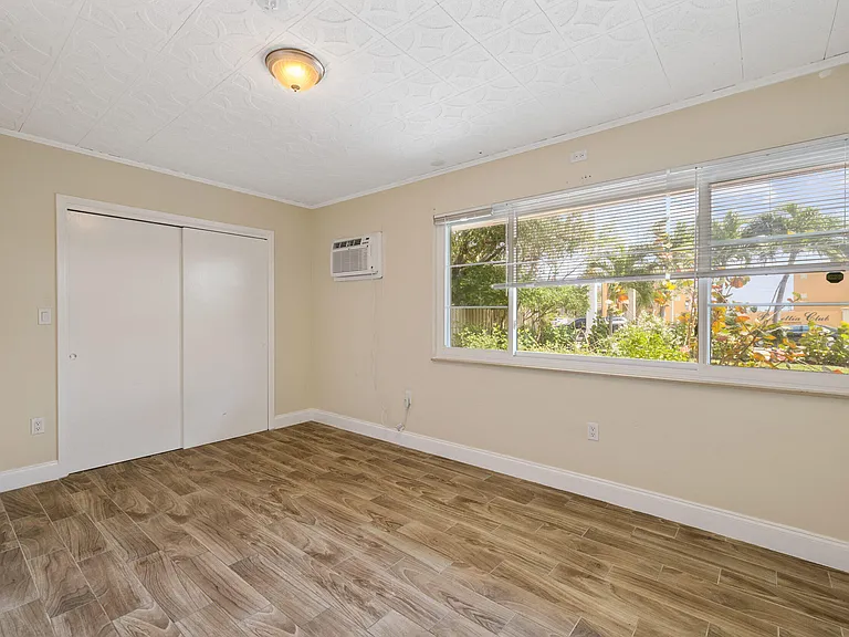 5409 N Flagler Dr — Photo 12