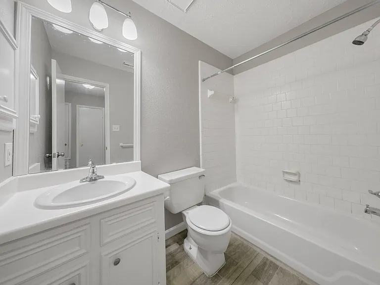13607 Ravensway Dr #A — Photo 10