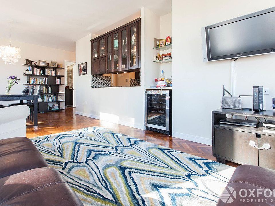 1st image of 360 E 88th St APT 28B