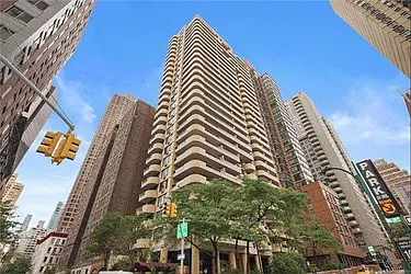 Rented by Nest Seekers International