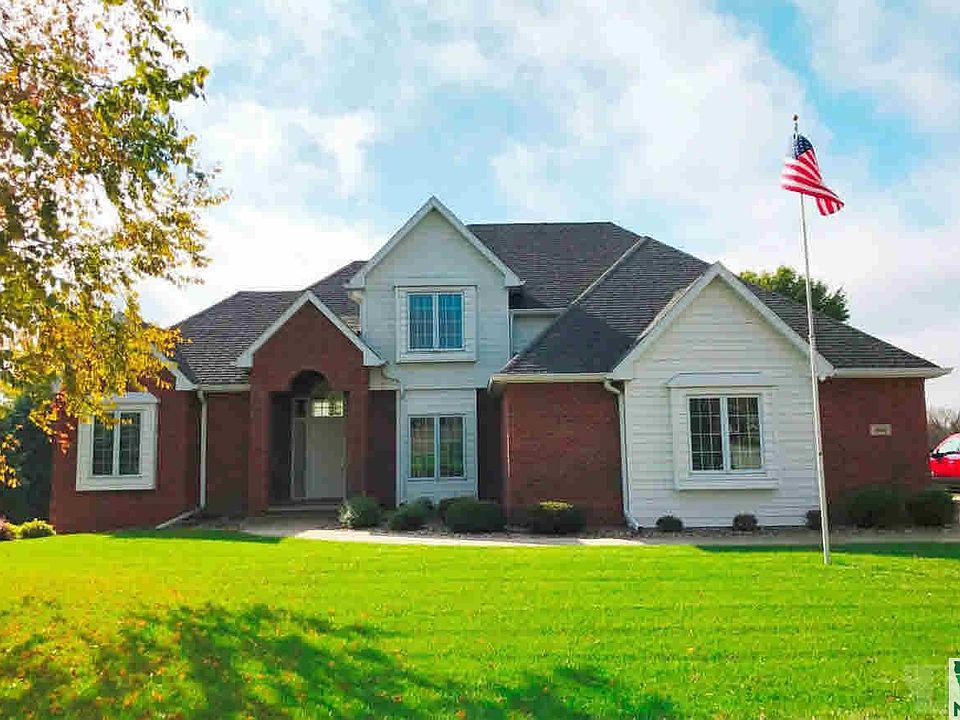 1st image of 1666 Willow Run Blvd