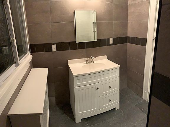 3rd image of 80 N Village Ave Floor 2