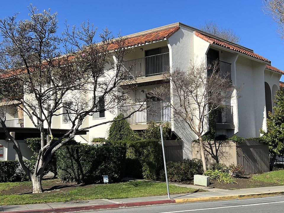 1st image of 1720 Halford Ave APT 228