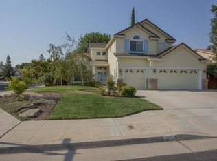 2380 Houston Ave, Clovis, CA 93611