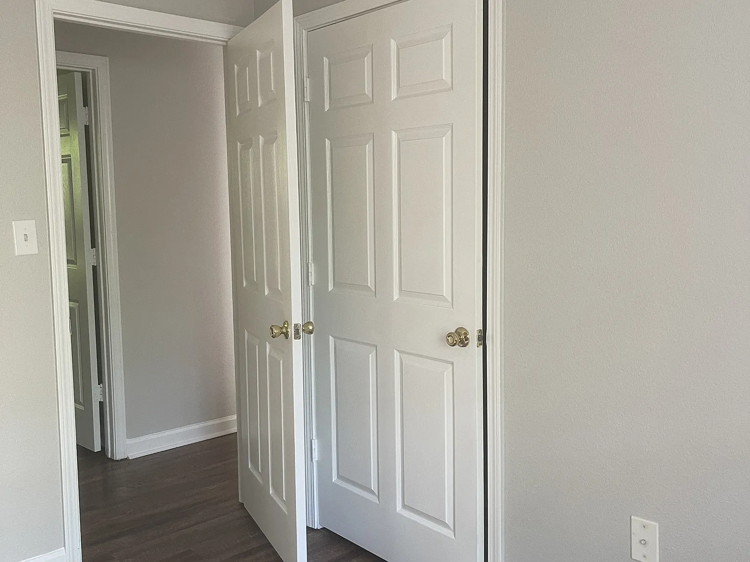 1050 Lucas Avenue Ext — Photo 2