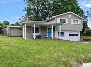 11 Archer Ave, Springfield, IL 62704