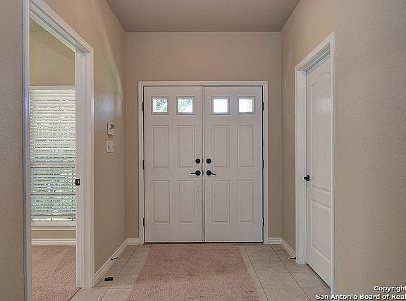 4th image of 6939 Friesenhahn St