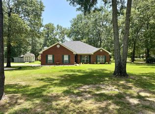 315 White Dove Dr, Lufkin, TX 75901