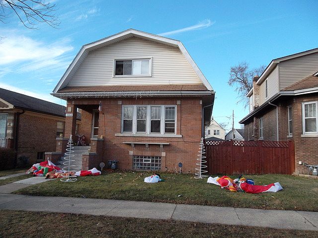 1st image of 3004 Clarence Ave