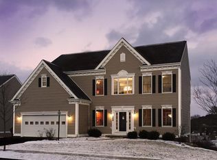 268 Strawberry Cir, Cranberry Twp, PA 16066