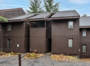 8 Oak Trl, Wisconsin Dells, WI 53965