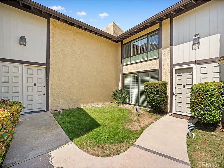 3520 Maricopa St — Photo 5