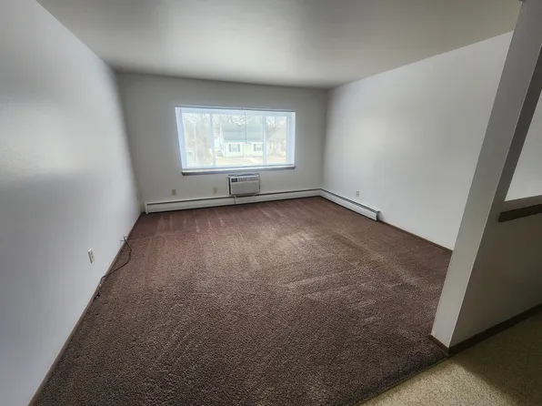 6914 W Lincoln Ave #9, Milwaukee, WI 53219