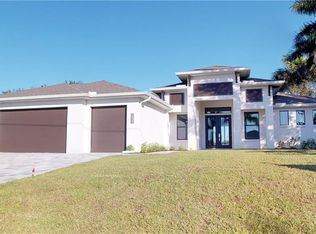 1521 NW 10th Ave, Cape Coral, FL 33993