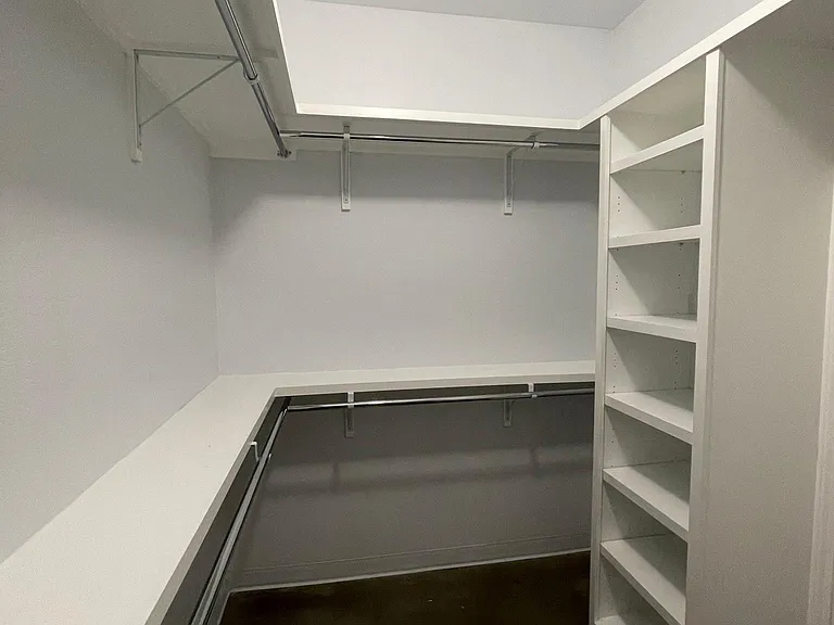 22407 Madison Park — Photo 30
