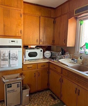 5th image of 1882 Guildwood Pl SE