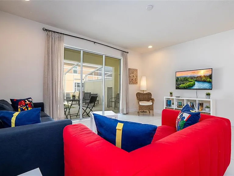 1615 Retreat Cir — Photo 42