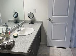 91 Badgerow Way, Aurora, ON L4G0Z5