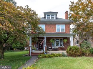 937 Helen Ave, Lancaster, PA