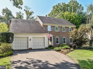 5429 Flint Tavern Pl, Burke, VA 22015