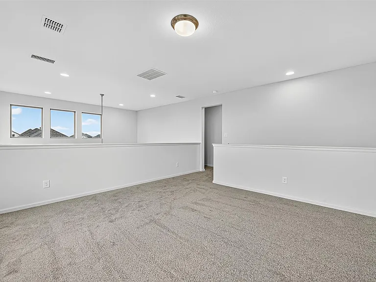 5019 Bowen Prairie Dr — Photo 26